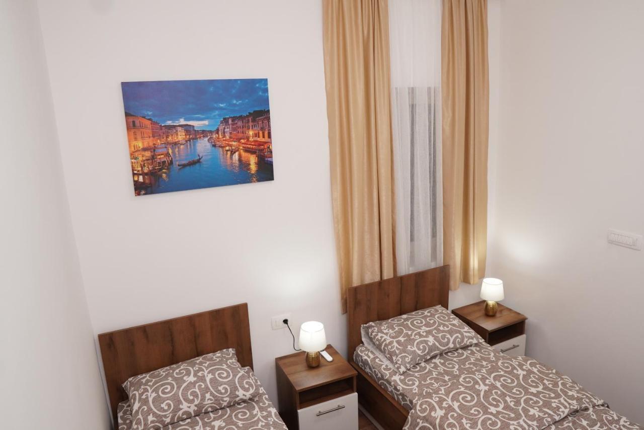 Apartments Manitovac M Niksic ภายนอก รูปภาพ