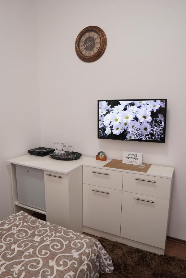 Apartments Manitovac M Niksic ภายนอก รูปภาพ
