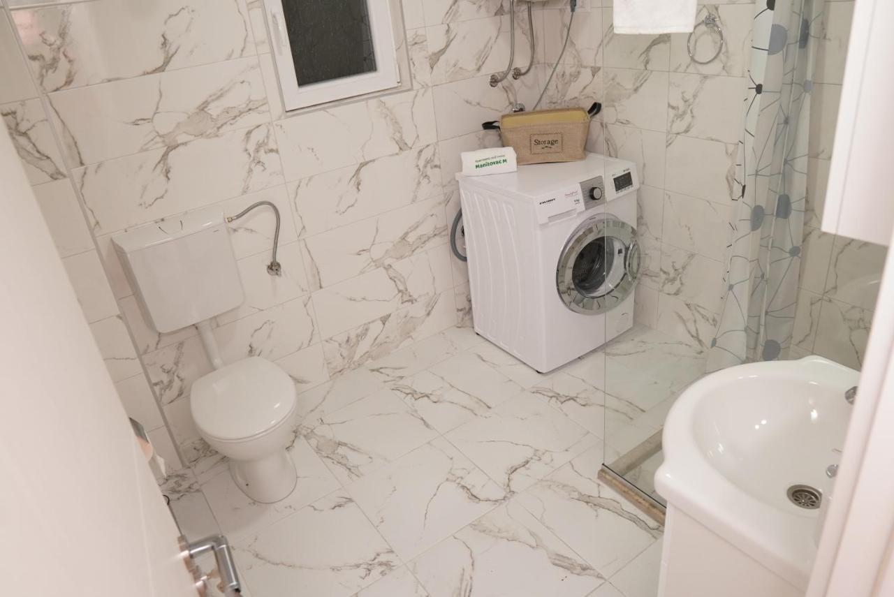 Apartments Manitovac M Niksic ภายนอก รูปภาพ