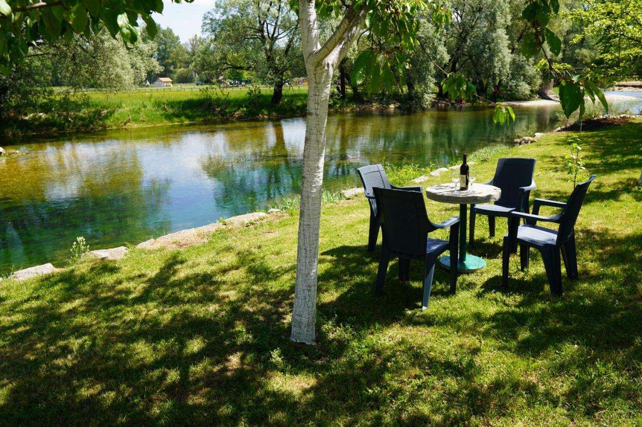 Apartments Manitovac M Niksic ภายนอก รูปภาพ